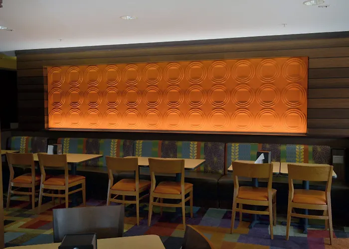 Fairfield & Hotel Effingham
