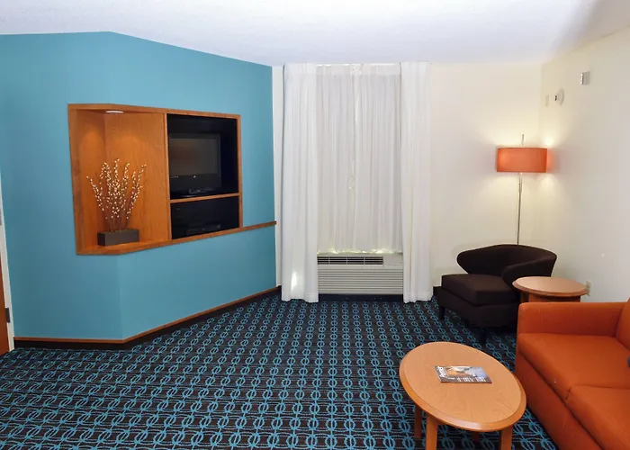Hotel Fairfield & 3*